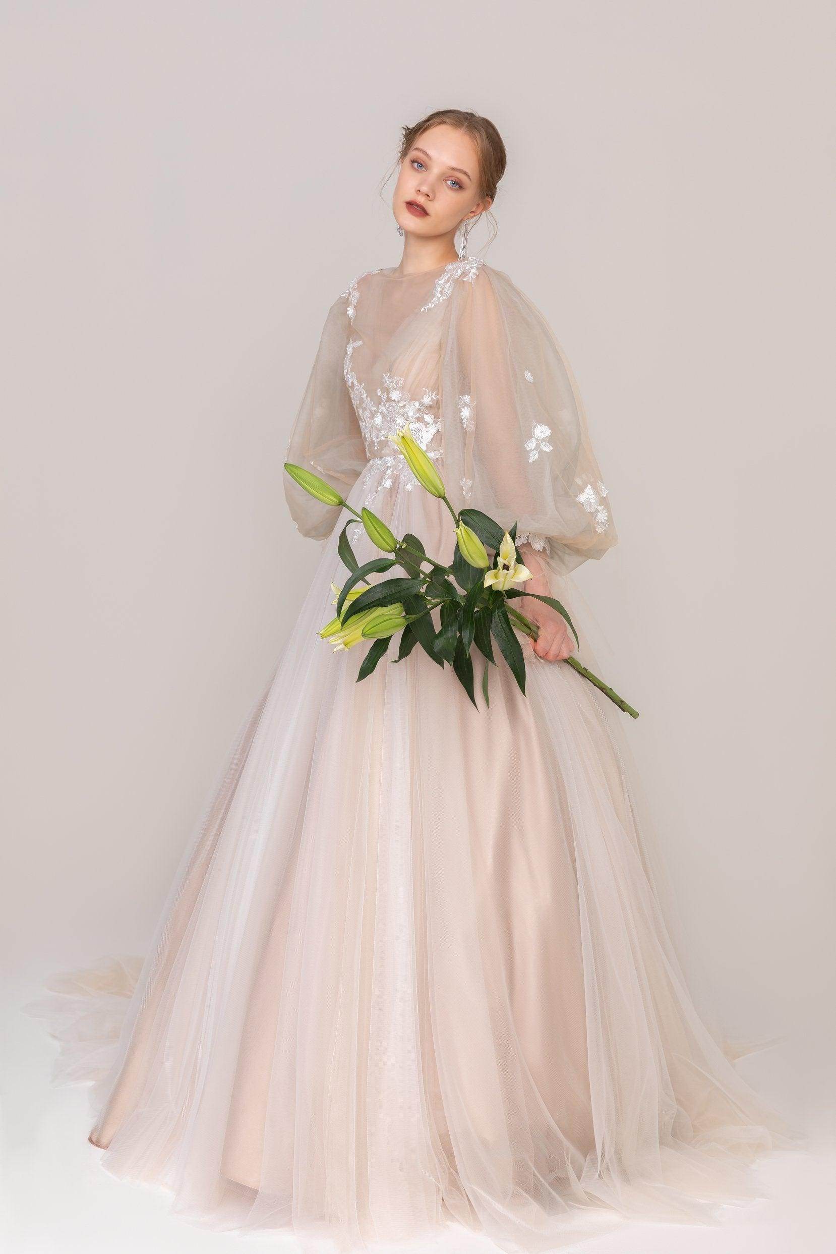 A-Line Court Train Tulle Wedding Dress CW2421 - COCOMELODY